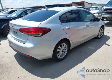2017 Kia Forte Lx из США, поврежденный, VIN 3KPFL4A7XHE151029